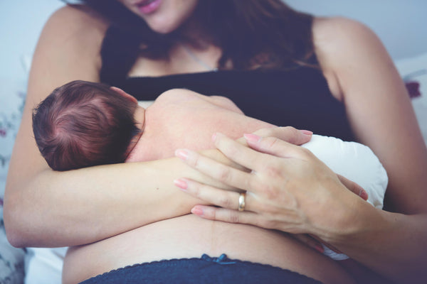 can thyroid hormone levels affect breastfeeding
